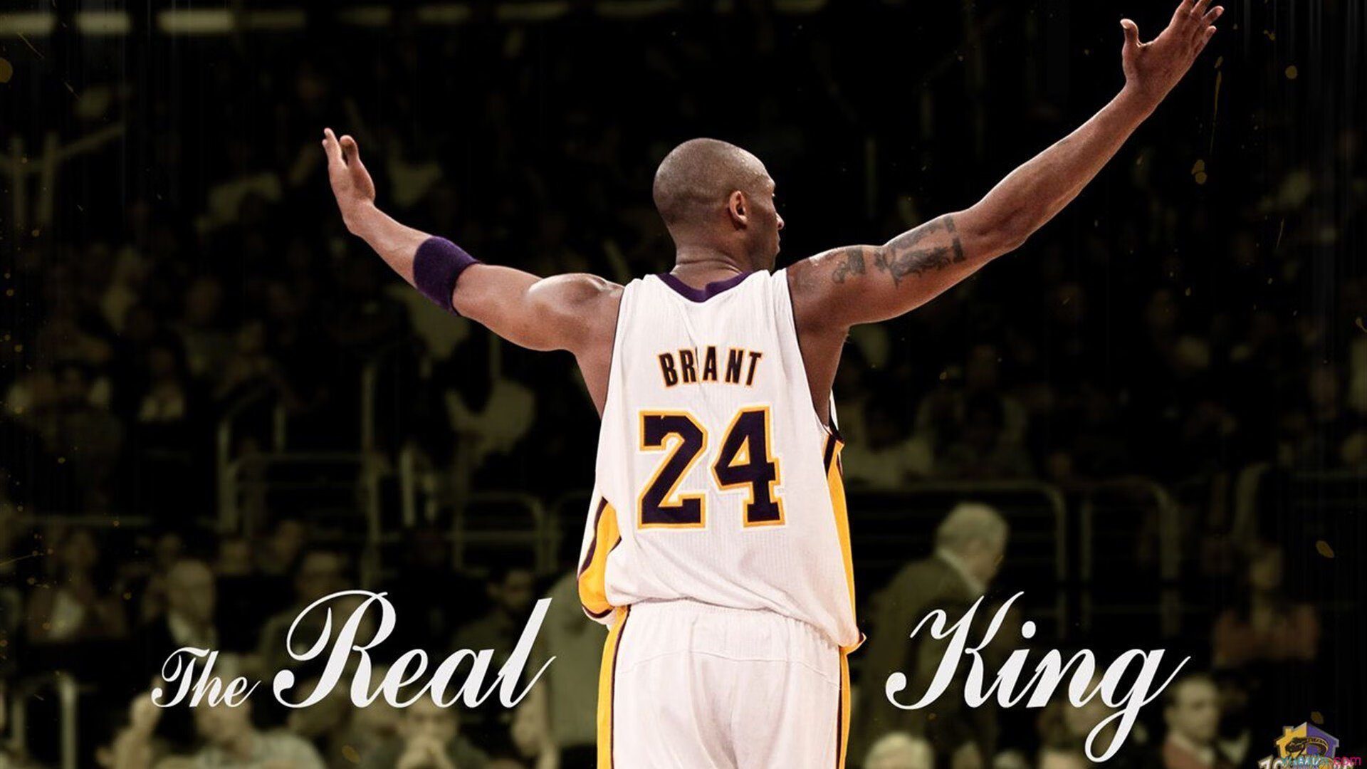 拉亚神扑定乾坤，拜仁铁血制霸永恒之城